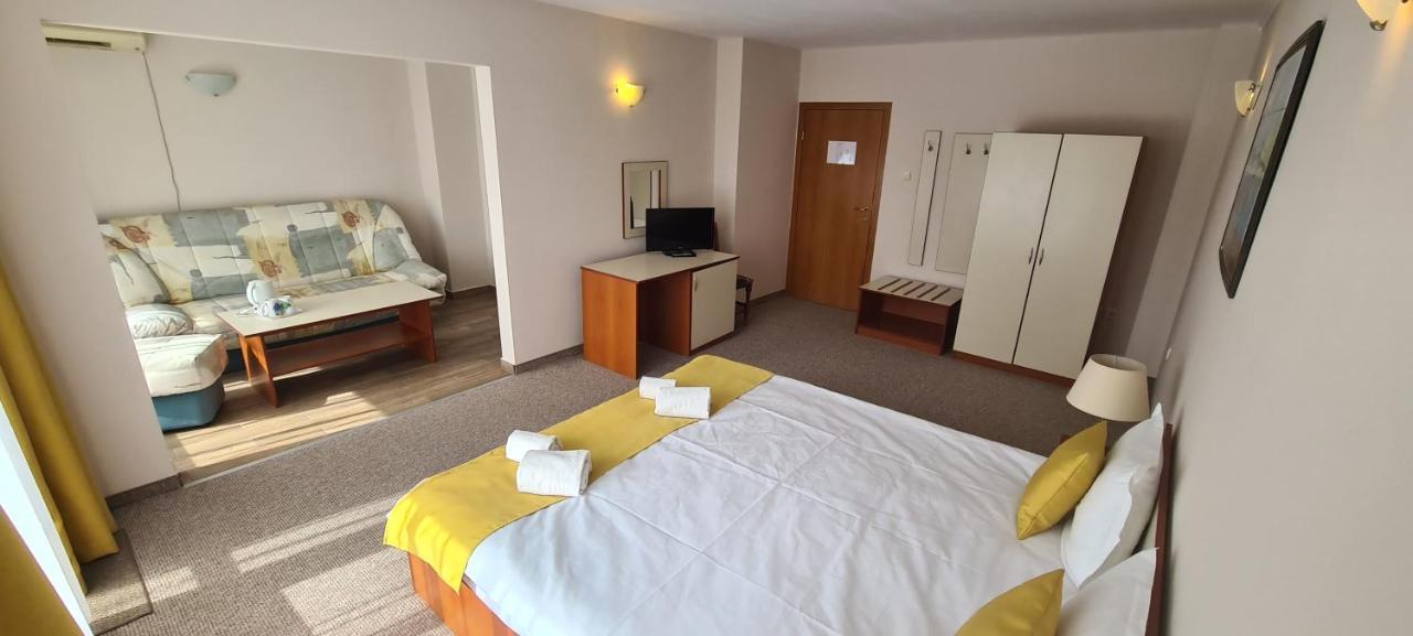 Mirana Family Hotel Бургас Экстерьер фото