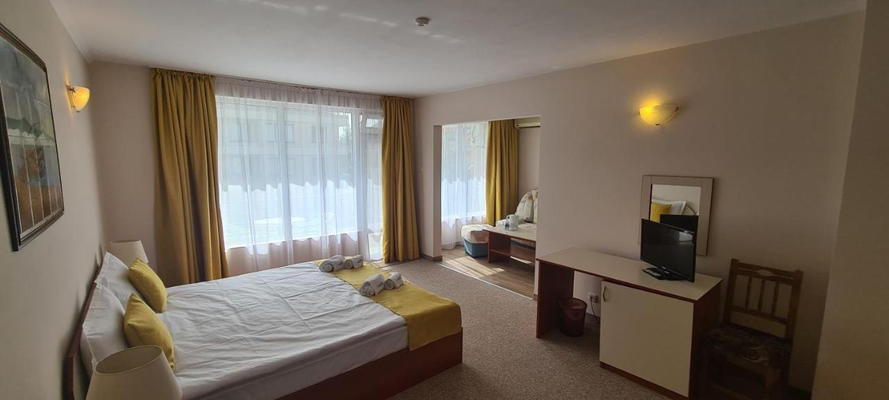 Mirana Family Hotel Бургас Экстерьер фото