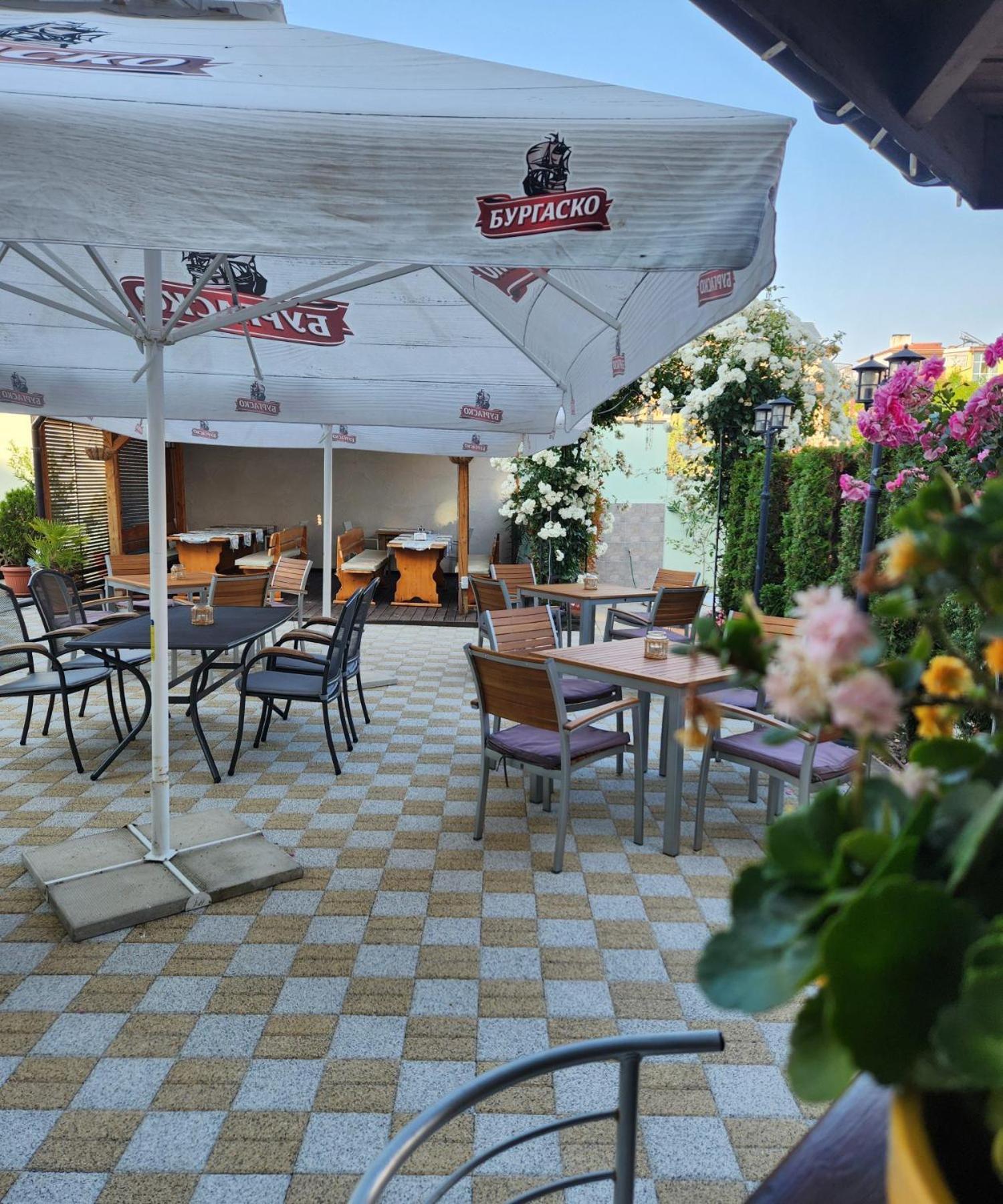 Mirana Family Hotel Бургас Экстерьер фото