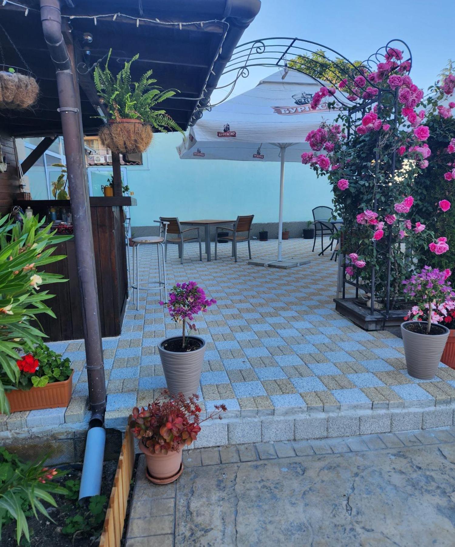 Mirana Family Hotel Бургас Экстерьер фото
