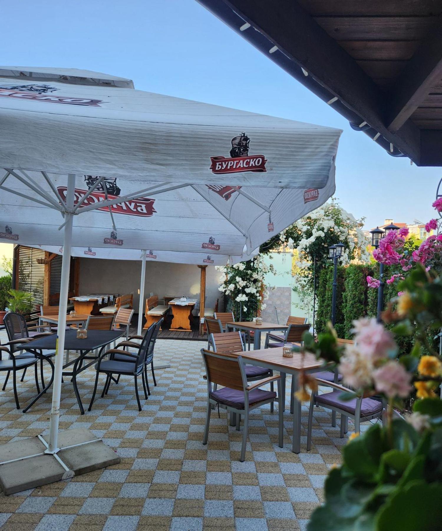 Mirana Family Hotel Бургас Экстерьер фото